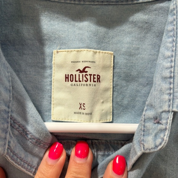 HOLLISTER Women’s Denim Button Down Long Sleeve Shirt Top - blue, size XS - Picture 2 of 4